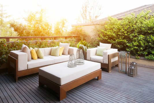 garten-eigener-terrasse-gartenmoebel-einrichten-wohnen-06
