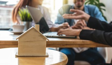 verkauf-verkaufsgespraech-beratung-bauberater-21